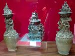 古陶元代-堆塑人物罐-北宋酱釉龙纹堆塑盖瓶(一对)